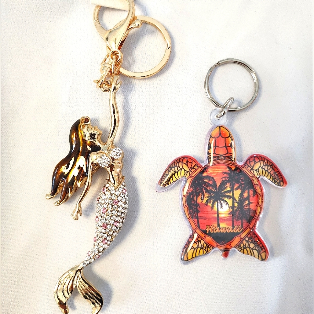 Gold Mermaid and Hawaiian Turtle Keychains